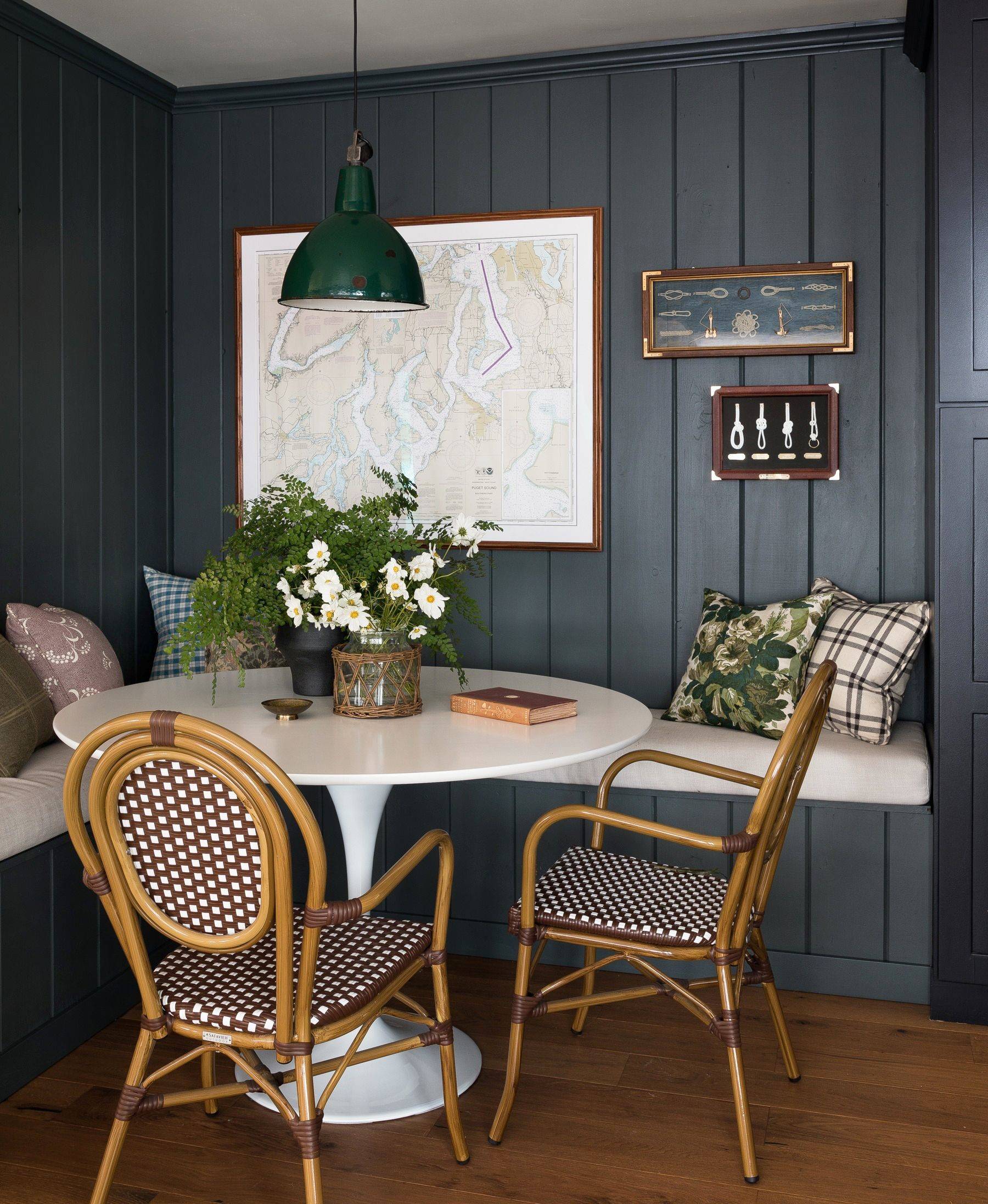 Cozy Breakfast Nooks That Make You Never Want To Eat Out For Brunch Again