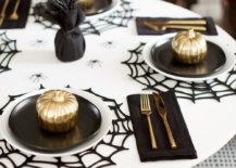 Gorgeous-modern-Halloween-tablescape-in-black-white-and-gold-29660-217x155