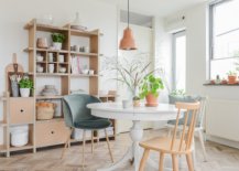 Relaxing-white-and-wood-dining-room-that-is-space-savvy-95027-217x155