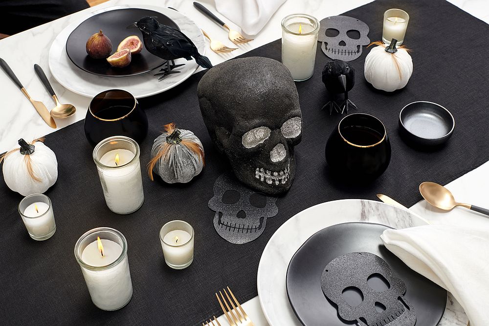 Skulls-are-a-popular-and-easy-to-incorporate-decorating-choice-for-the-Halloween-dining-table-92446