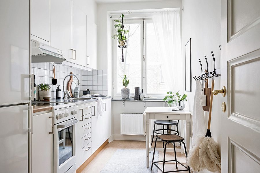 Super-small-breakfast-zone-for-the-small-apartment-kitchen-in-white-35027