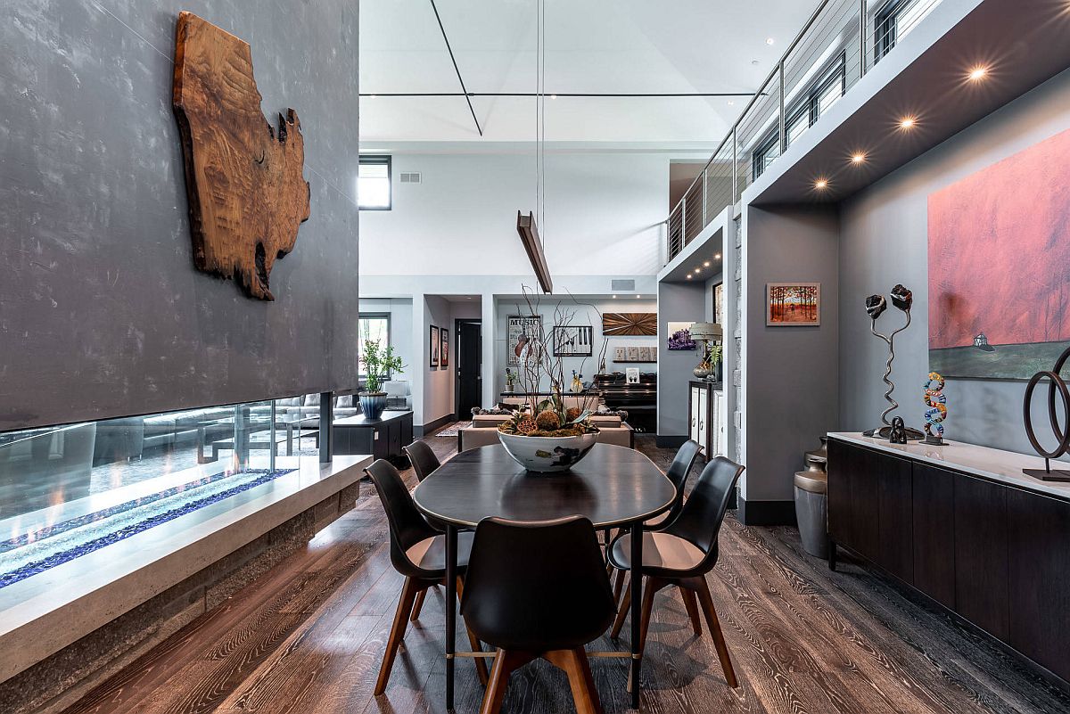 Two-sided-fireplace-makes-both-aesthetic-and-ergonomic-difference-to-this-Chicago-kitchen-45433